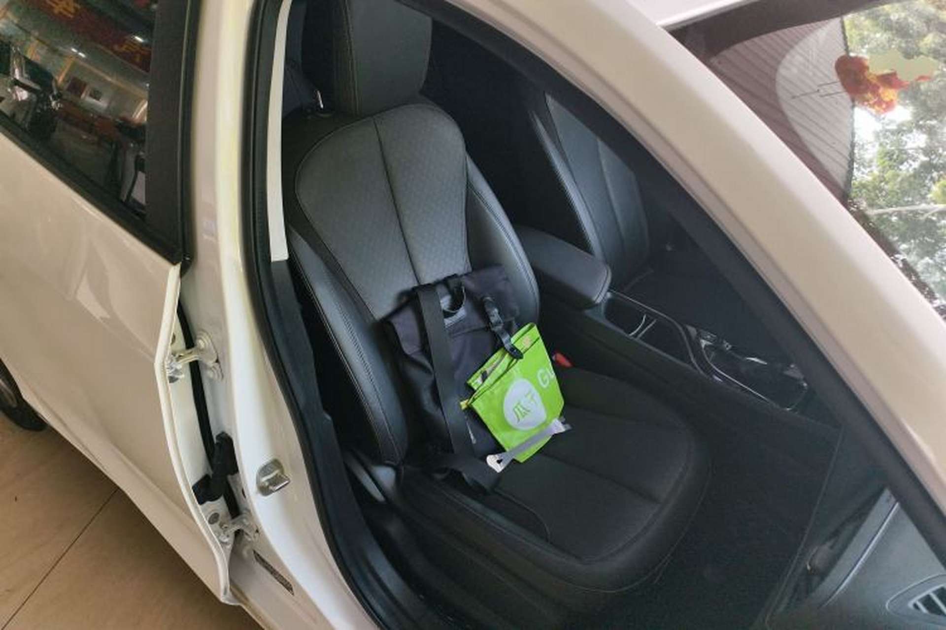 Used Buick Verano 2023 Pro Enjoyment Edition Right Front Seat