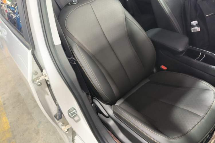 Used Buick Verano 2023 Pro Enjoyment Edition Right Front Seat