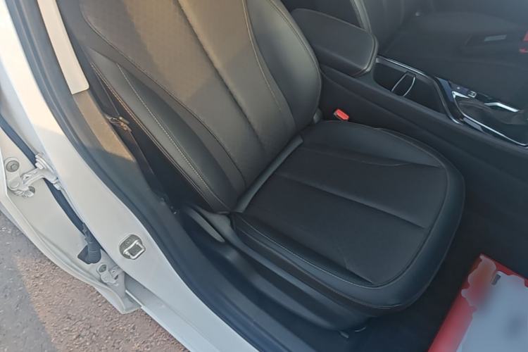 Used Buick Verano 2023 Pro Enjoyment Edition Right Front Seat