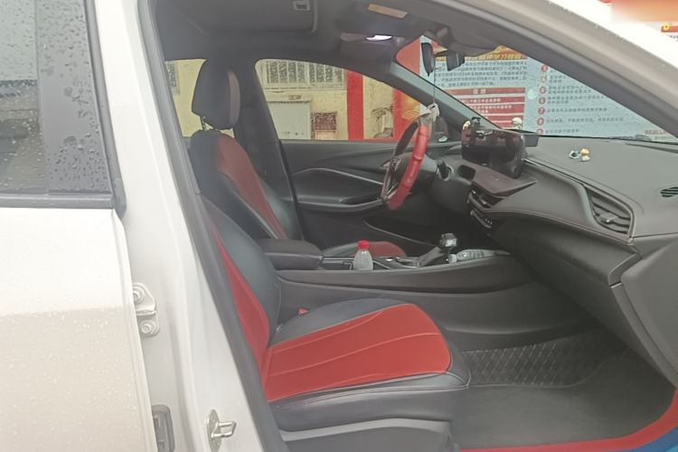 Used Buick Verano 2023 Pro GS Hunter Wind Edition Right Front Seat