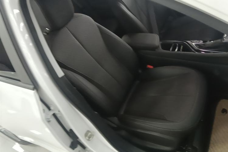 Used Buick Verano 2023 Pro Enjoyment Edition Right Front Seat