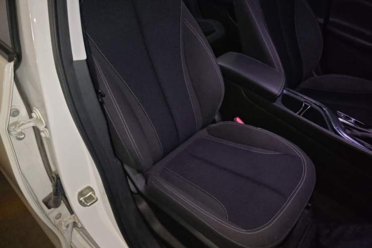 Used Buick Verano 2023 Pro Le Yi Edition Right Front Seat