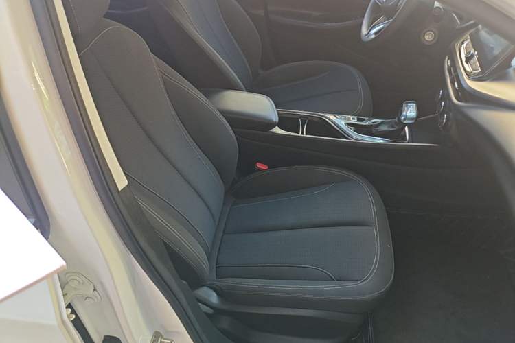 Used Buick Verano 2023 Pro Le Yi Edition Right Front Seat