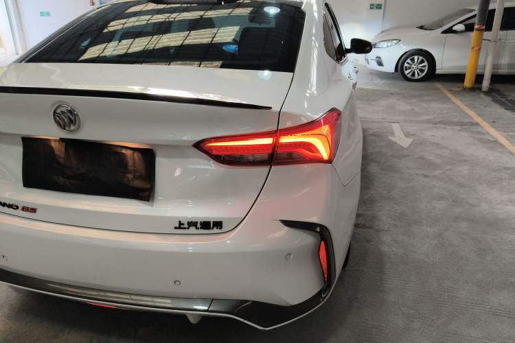 Used Buick Verano 2023 Pro GS Hunter Wind Edition Right Rear Taillight
