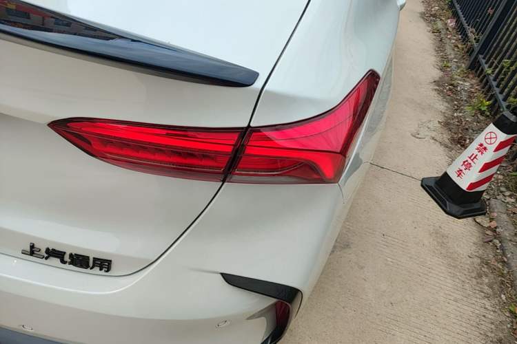 Used Buick Verano 2023 Pro GS Swift Edition Right Rear Taillight