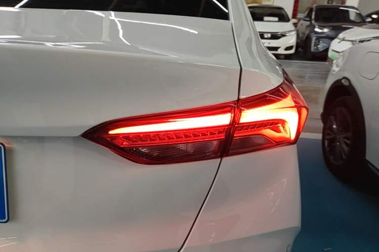 Used Buick Verano 2023 Pro Enjoyment Edition Right Rear Taillight