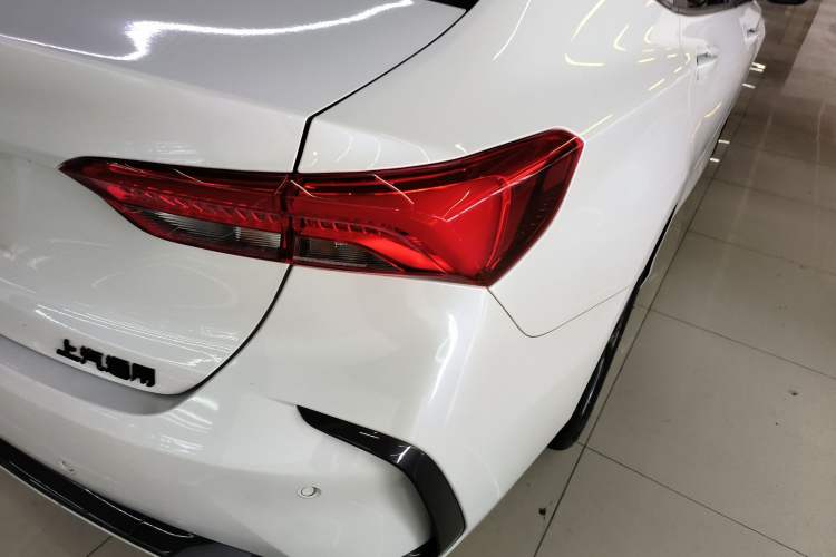 Used Buick Verano 2023 Pro GS Hunter Wind Edition Right Rear Taillight
