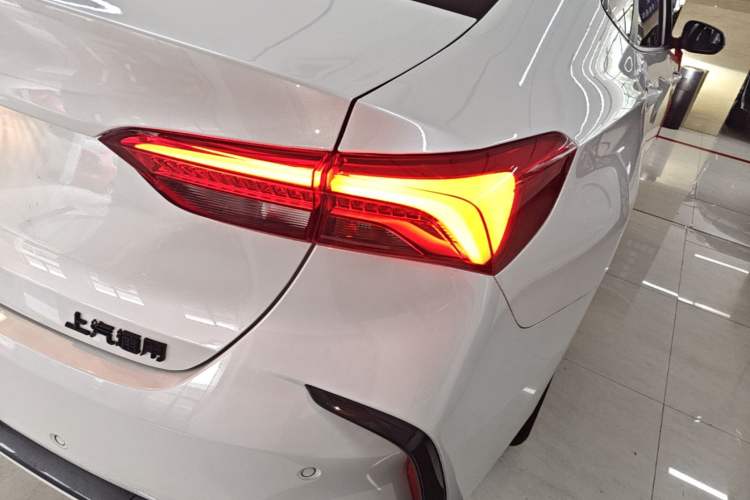 Used Buick Verano 2023 Pro GS Hunter Wind Edition Right Rear Taillight