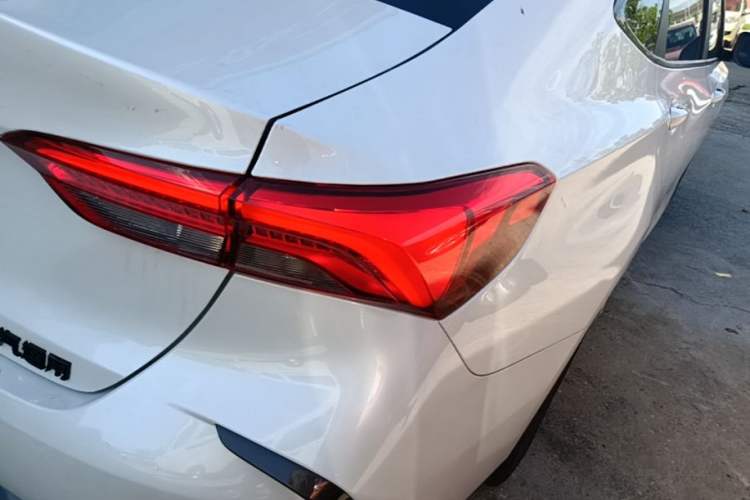Used Buick Verano 2023 Pro GS Hunter Wind Edition Right Rear Taillight