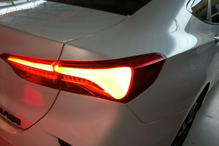 Used Buick Verano 2023 Pro GS Hunter Wind Edition Right Rear Taillight