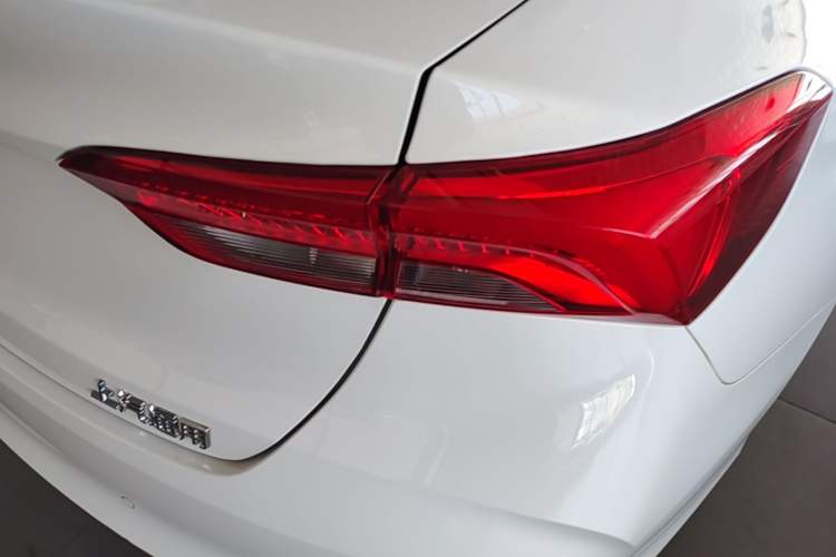 Used Buick Verano 2023 Pro Enjoyment Edition Right Rear Taillight