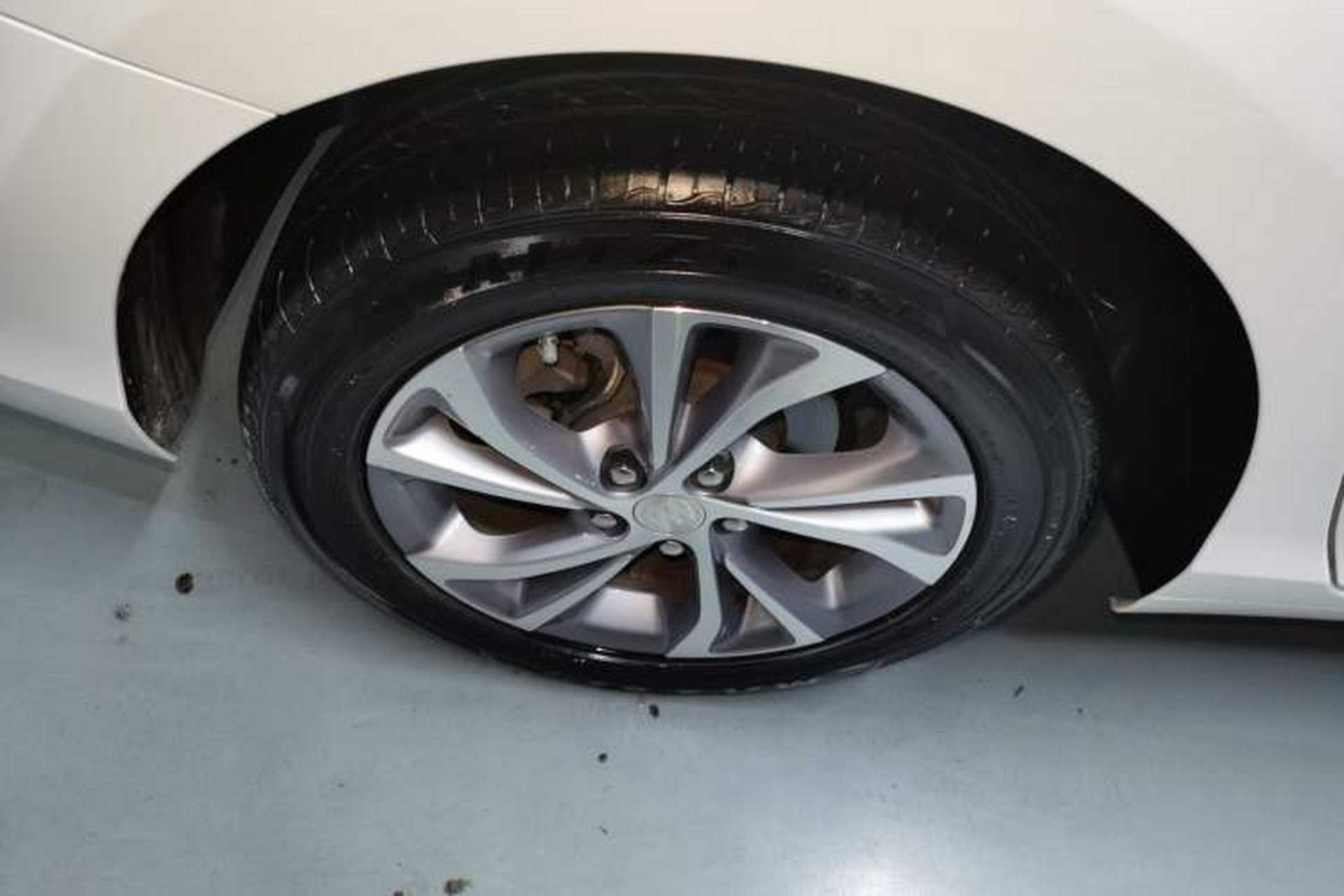 Used Buick Verano 2023 Pro Enjoyment Edition Right Rear Wheel Hub