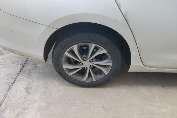 Used Buick Verano 2023 Pro Enjoyment Edition Right Rear Wheel Hub