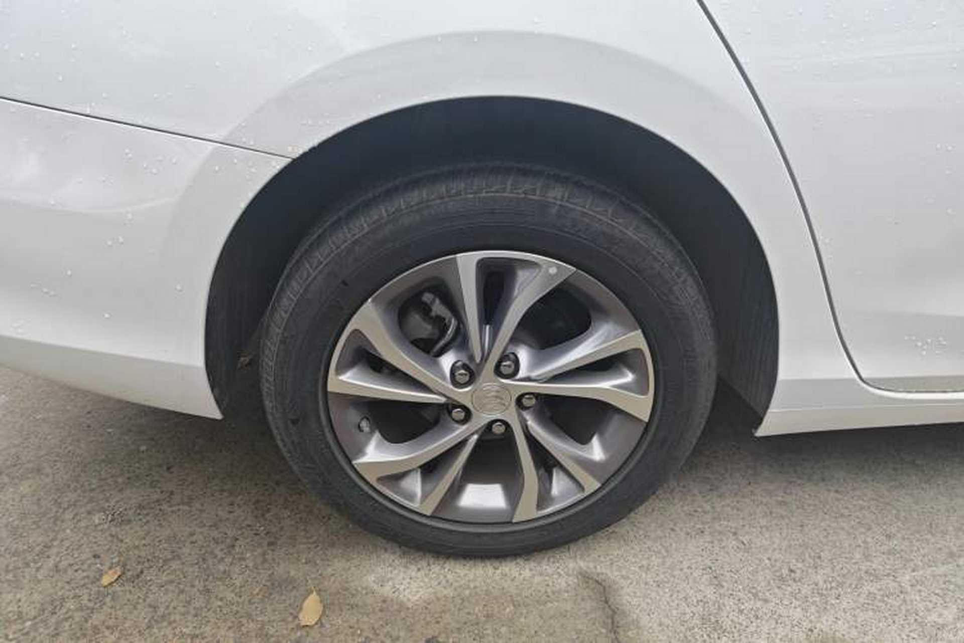 Used Buick Verano 2023 Pro Enjoyment Edition Right Rear Wheel Hub