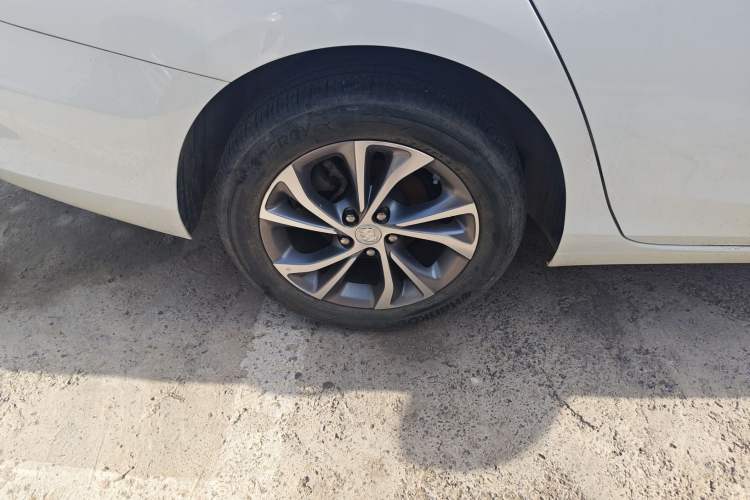 Used Buick Verano 2023 Pro Enjoyment Edition Right Rear Wheel Hub
