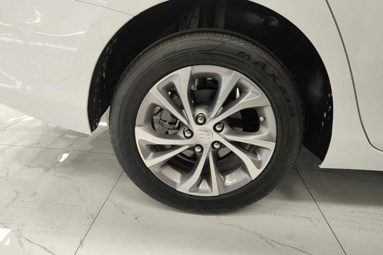 Used Buick Verano 2023 Pro Enjoyment Edition Right Rear Wheel Hub