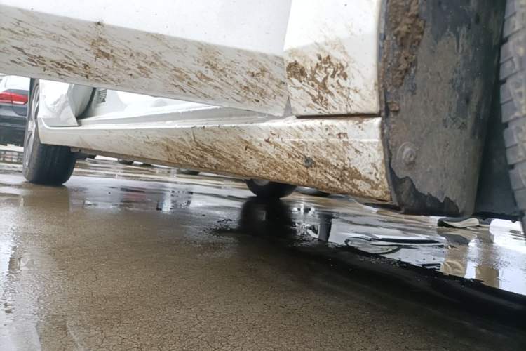 Used Buick Verano 2023 Pro Enjoyment Edition Right Side Sill