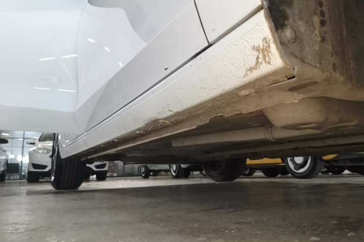 Used Buick Verano 2023 Pro Enjoyment Edition Right Side Sill