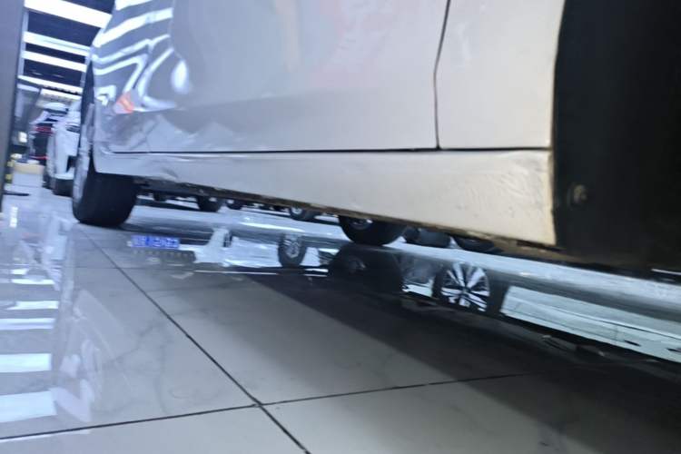 Used Buick Verano 2023 Pro Enjoyment Edition Right Side Sill