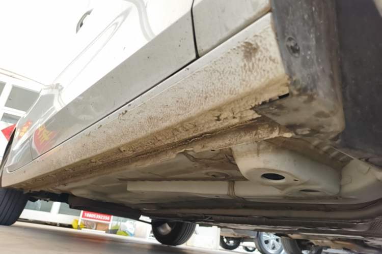 Used Buick Verano 2023 Pro Enjoyment Edition Right Side Sill