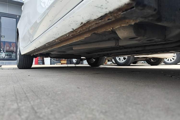Used Buick Verano 2023 Pro Enjoyment Edition Right Side Sill
