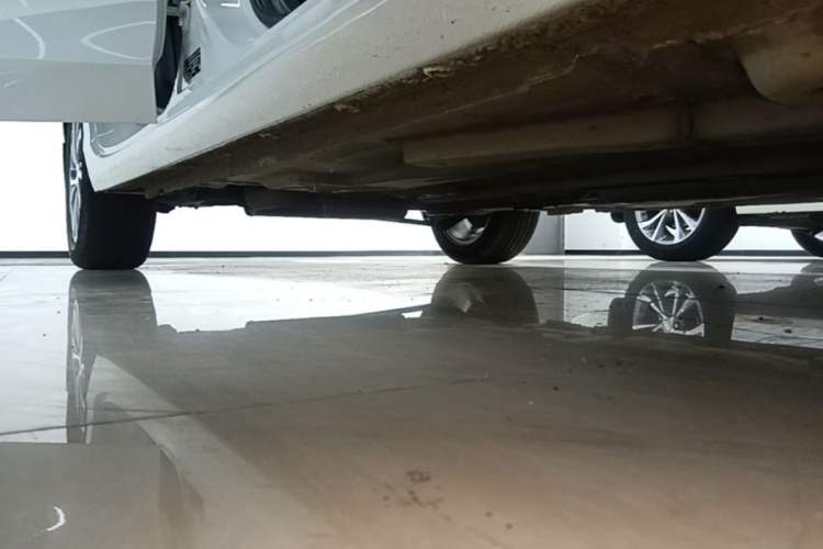 Used Buick Verano 2023 Pro Enjoyment Edition Right Side Sill