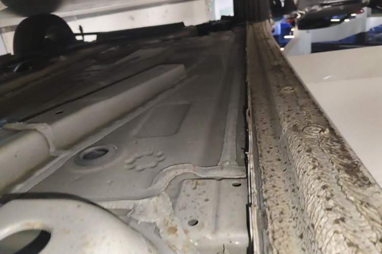 Used Buick Verano 2023 Pro Enjoyment Edition Right Side Sill