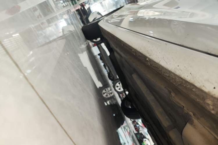 Used Buick Verano 2023 Pro Enjoyment Edition Right Side Sill