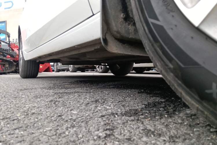 Used Buick Verano 2023 Pro Enjoyment Edition Right Side Sill