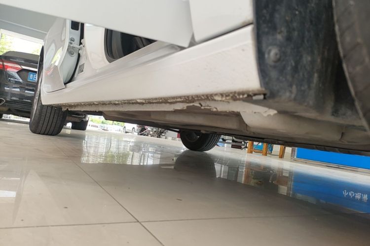 Used Buick Verano 2023 Pro Enjoyment Edition Right Side Sill