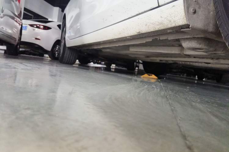 Used Buick Verano 2023 Pro Enjoyment Edition Right Side Sill