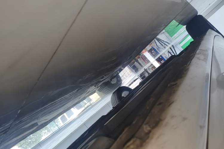Used Buick Verano 2023 Pro GS Hunter Wind Edition Right Side Sill
