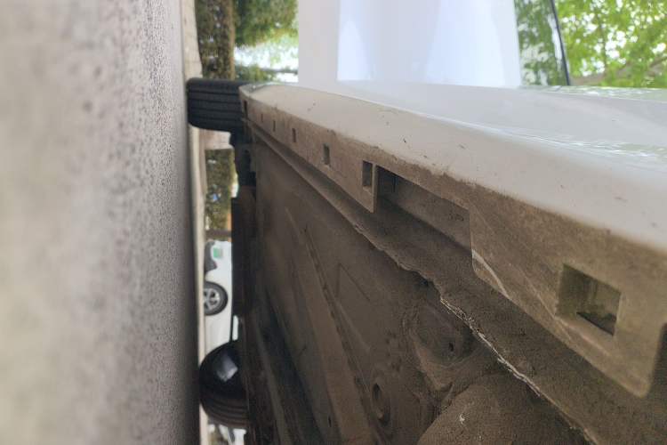 Used Buick Verano 2023 Pro GS Swift Edition Right Side Sill