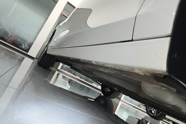 Used Buick Verano 2023 Pro Enjoyment Edition Right Side Sill