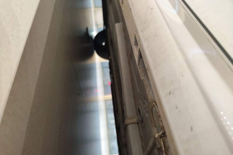 Used Buick Verano 2023 Pro GS Swift Edition Right Side Sill