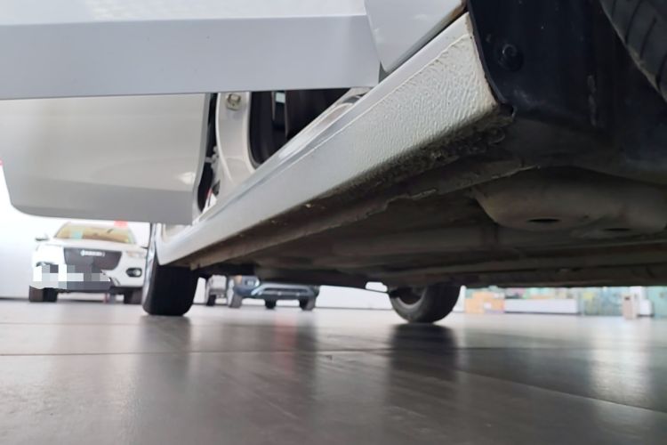Used Buick Verano 2023 Pro Enjoyment Edition Right Side Sill