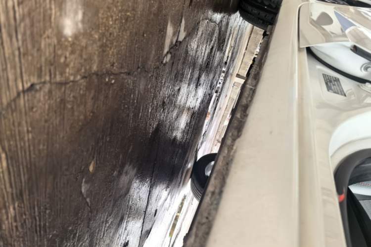 Used Buick Verano 2023 Pro GS Hunter Wind Edition Right Side Sill