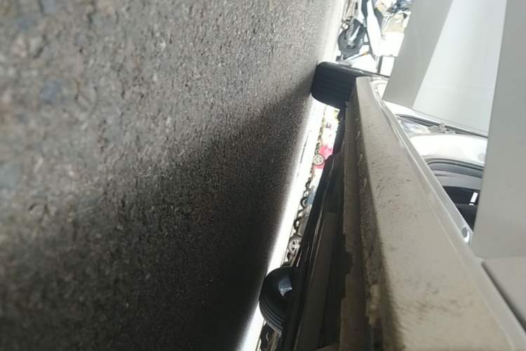 Used Buick Verano 2023 Pro Enjoyment Edition Right Side Sill