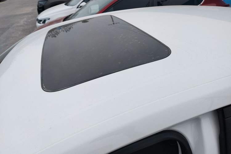 Used Buick Verano 2023 Pro Enjoyment Edition Roof