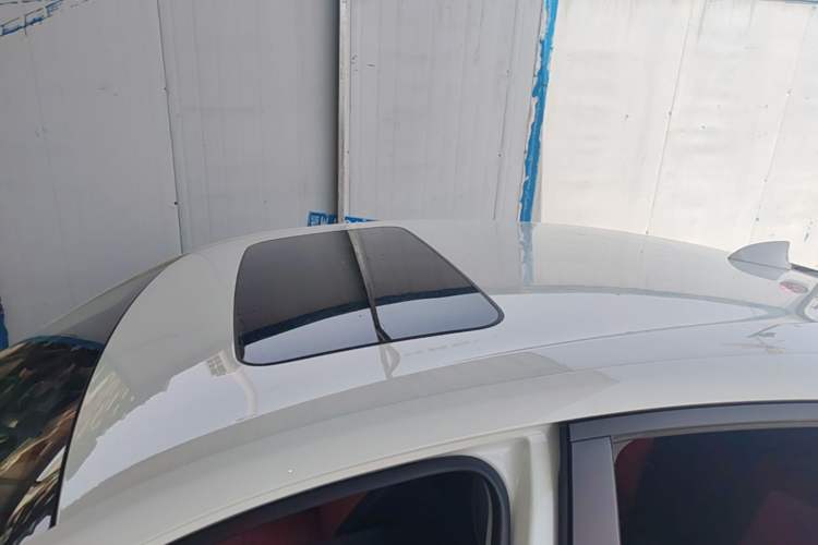 Used Buick Verano 2023 Pro Enjoyment Edition Roof
