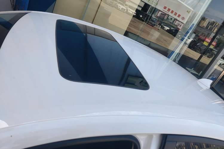 Used Buick Verano 2023 Pro Enjoyment Edition Roof