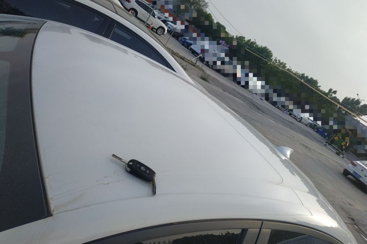 Used Buick Verano 2023 Pro Le Yi Edition Roof