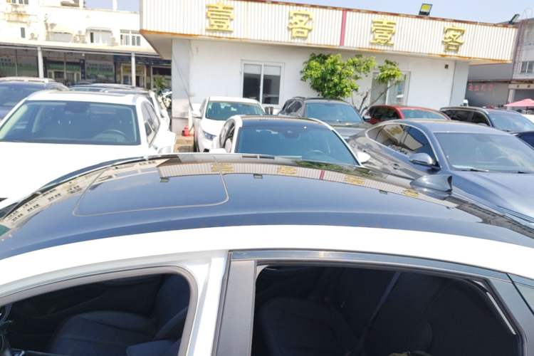Used Buick Verano 2023 Pro GS Hunter Wind Edition Roof