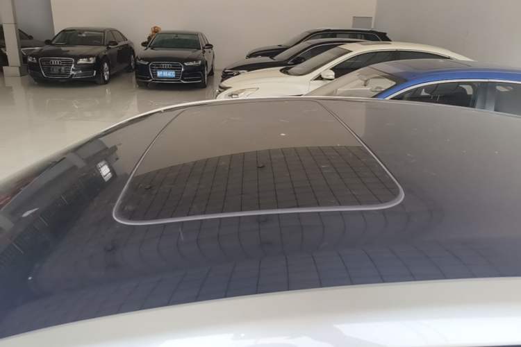Used Buick Verano 2023 Pro GS Hunter Wind Edition Roof