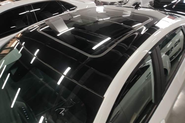 Used Buick Verano 2023 Pro GS Swift Edition Roof
