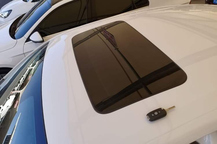Used Buick Verano 2023 Pro Enjoyment Edition Roof
