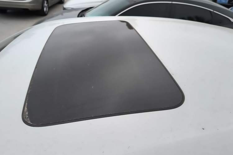 Used Buick Verano 2023 Pro Enjoyment Edition Roof