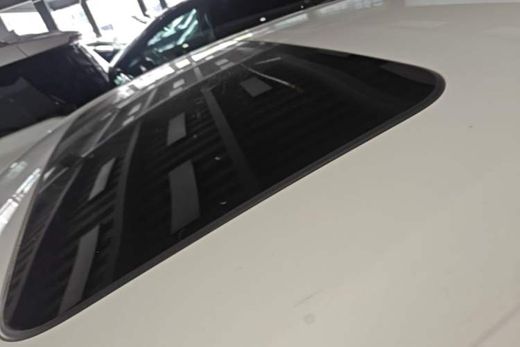 Used Buick Verano 2023 Pro Enjoyment Edition Roof