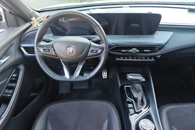 Used Buick Verano 2023 Pro GS Swift Edition Steering Wheel