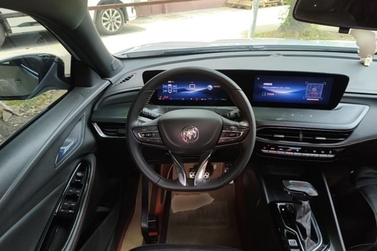 Used Buick Verano 2023 Pro GS Hunter Wind Edition Steering Wheel